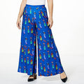 Model wearing Relaxed fit wide-leg pants with contemporary print - fashioncurb